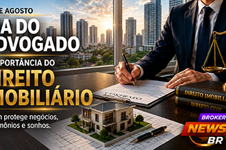Advogado especializado em Direito Imobiliário analisando documentos de uma operação imobiliária